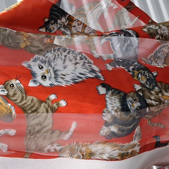 Cat Scarf - Picture 2 of 6